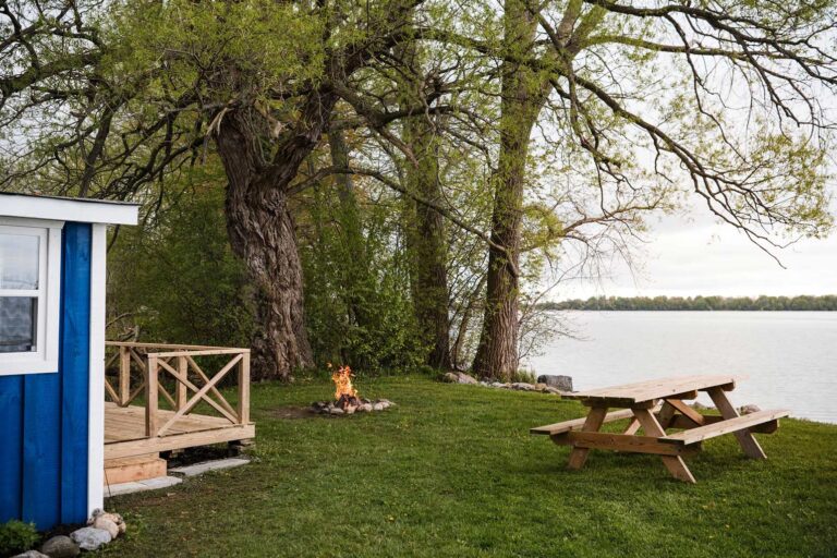 AQC Prince Edward County Escape 🌊 - Weekend Accommodations