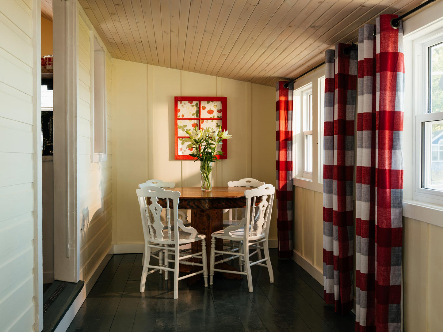 AQC Prince Edward County Escape 🌊 - Weekend Accommodations