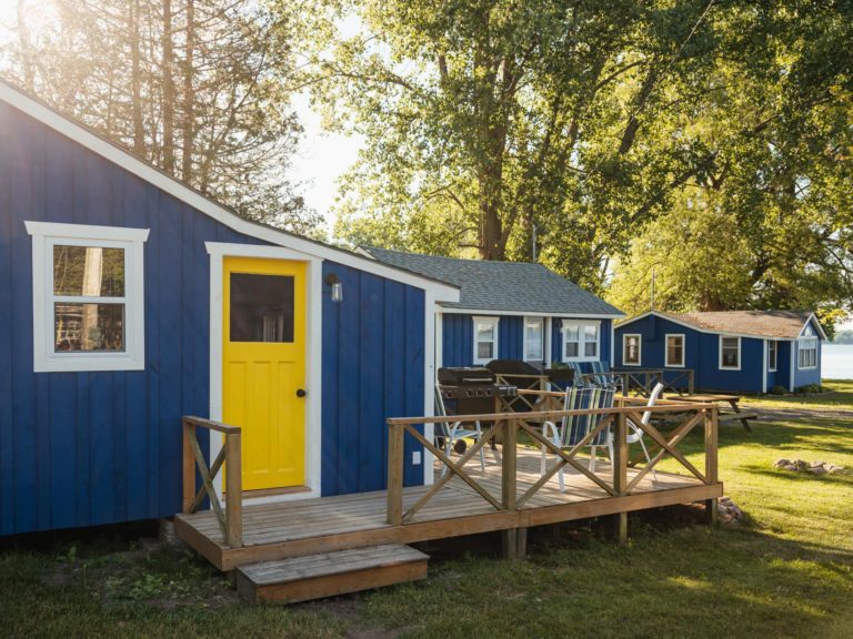 AQC Prince Edward County Escape 🌊 - Weekend Accommodations