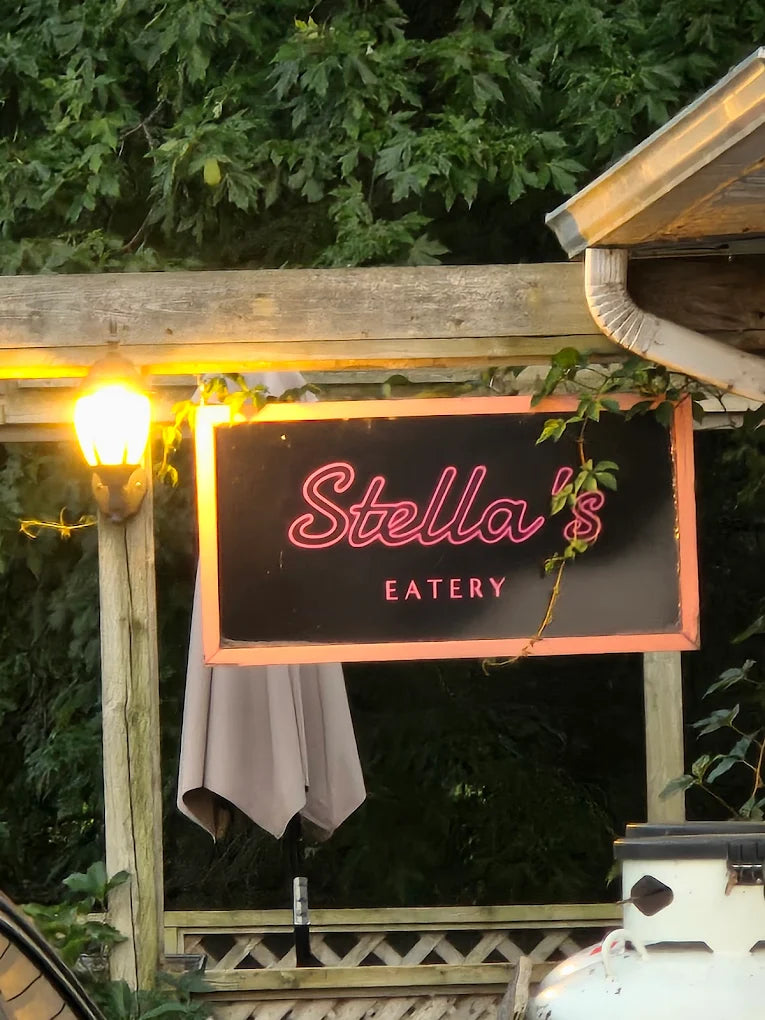 AQC Prince Edward County Escape 🌊 - Weekend Accommodations