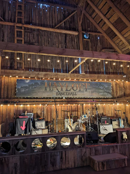 AQC Prince Edward County Escape 🌊 - Weekend Accommodations