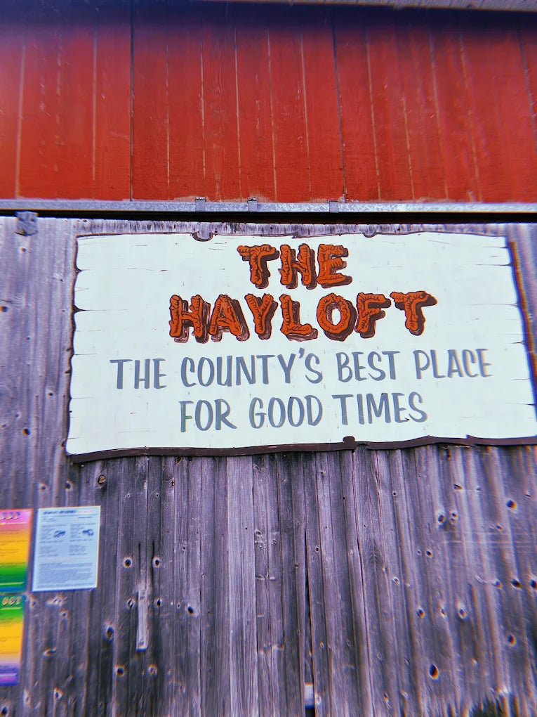 AQC Prince Edward County Escape 🌊 - Weekend Accommodations